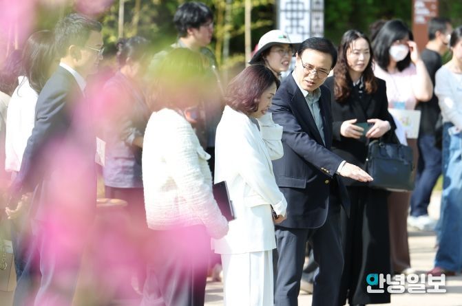 임태희 교육감, “교사가 행복해야 학생에게도 긍정의 에너지 전달될 수 있어