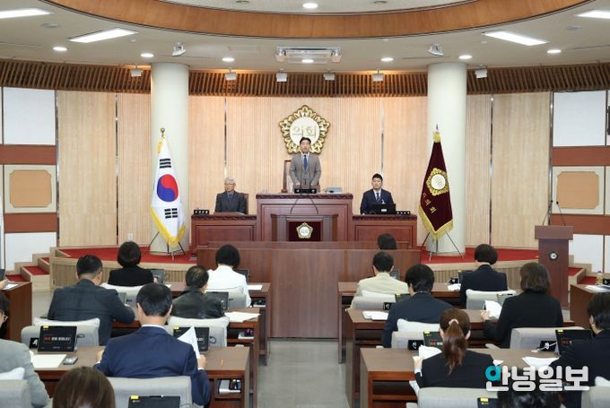 고양특례시의회, 제298회 임시회 개회