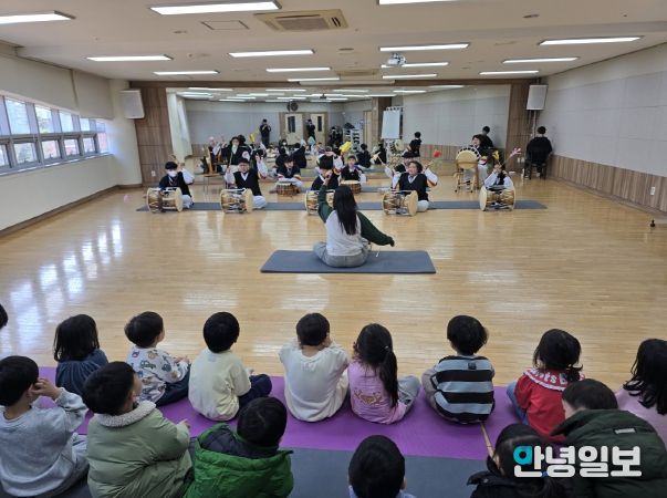 성남행복누리센터, 성남시 장애인 ‘평생학습도시’ 지원사업 Do Dream(두드림) 국악 발표회 공연 진행