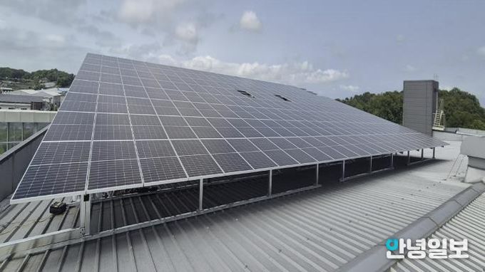 2025년 신재생에너지 융복합지원사업으로 송산면에 설치된 태양광 발전설비