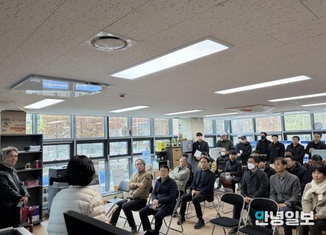 안양시가 사용자 및 전문가 등과 함께 부흥동 행정복지센터 공사 현장 예비준공검사를 실시했다