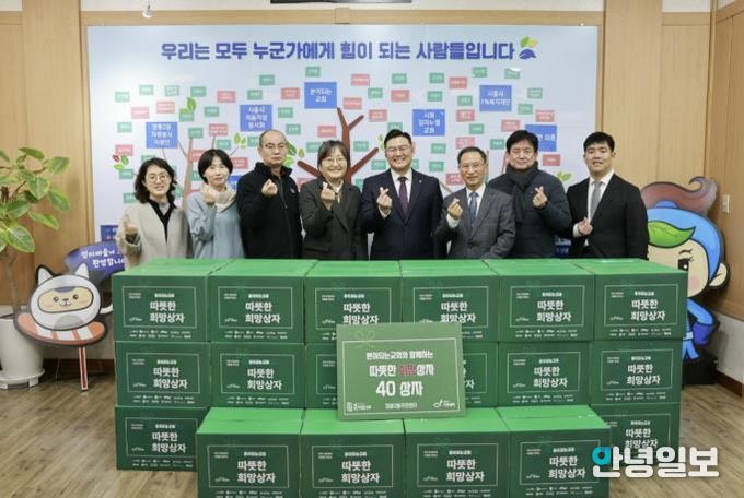 시흥시 정왕2동에 이어진 연말 나눔, 시화공구상가·본이되는 교회 온정 전해