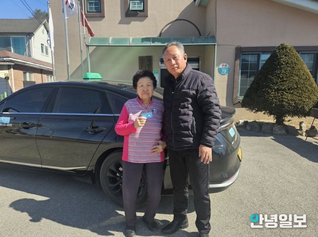 버스요금 수준의 요금으로 탈 수 있는 경기복지택시 이용자 지난해 첫 100만명 돌파