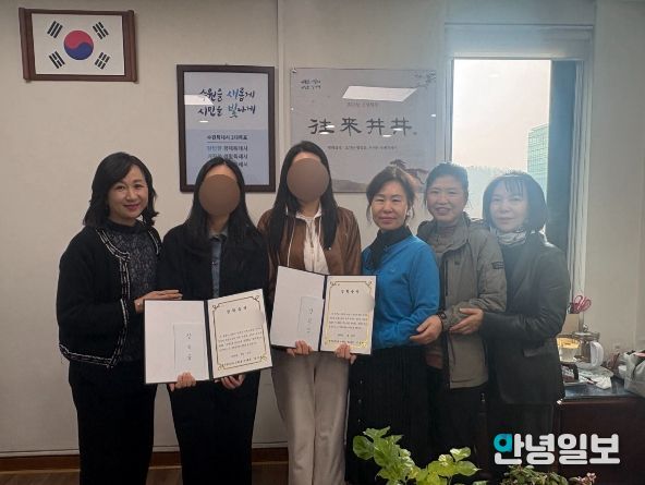 수원시 장안구 새마을지도자조원2동부녀회, ‧고등학생 2명에 ‘행복드림(Dream) 장학금’ 전달