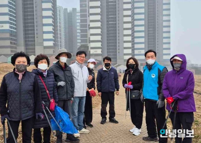 남양주시 호평동 숲사랑 봉사단, 백봉의료원 부지 정비…녹지공간 조성 나서