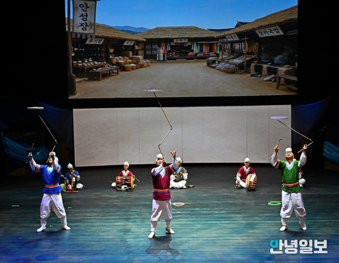 안성시립 남사당바우덕이 풍물단, 상설공연 '안성남사당 곰뱅이텄다' 개막