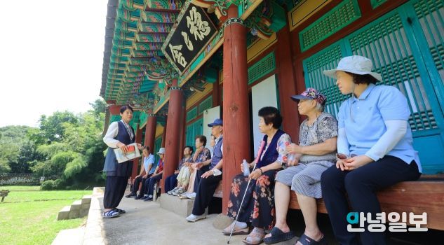 온온사 역사문화산책 모습