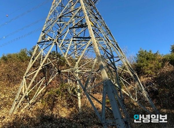 수동고개 송전탑